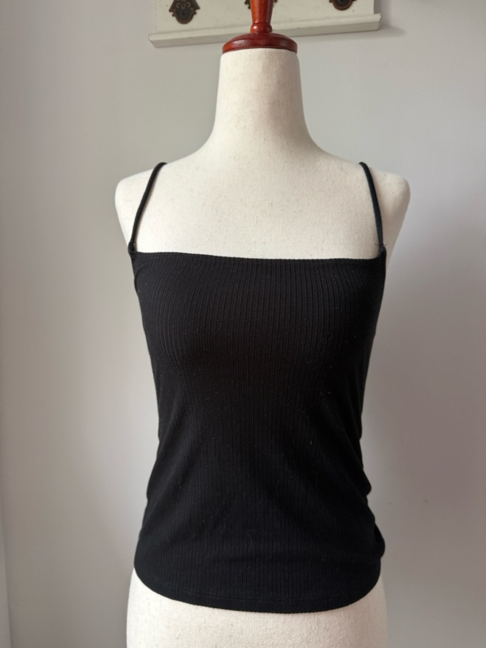 Reformation Black Ribbed Square-Neck Camisole Women’s Tank Top Small